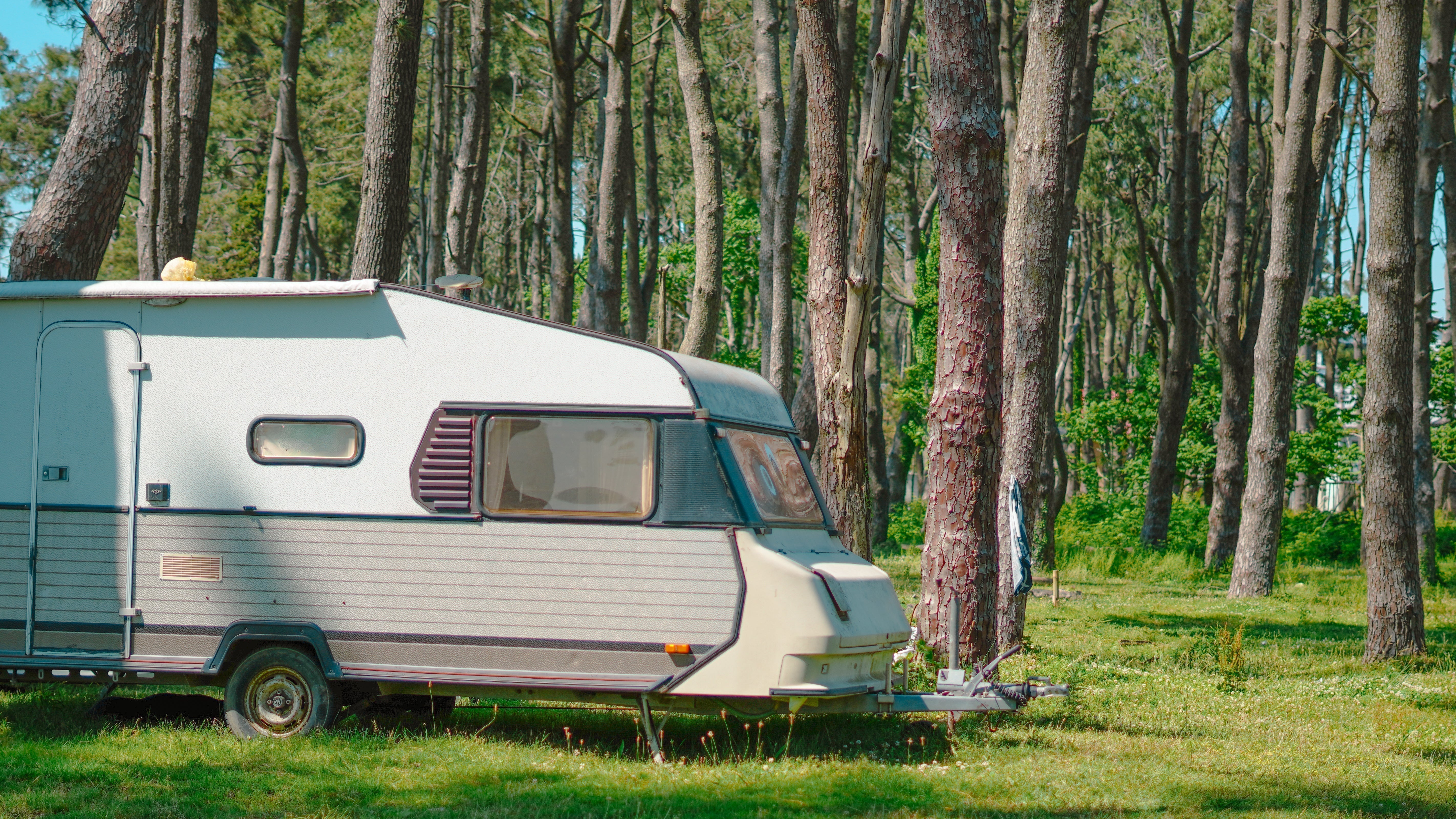 RV & Camper Parking Shade Solutions